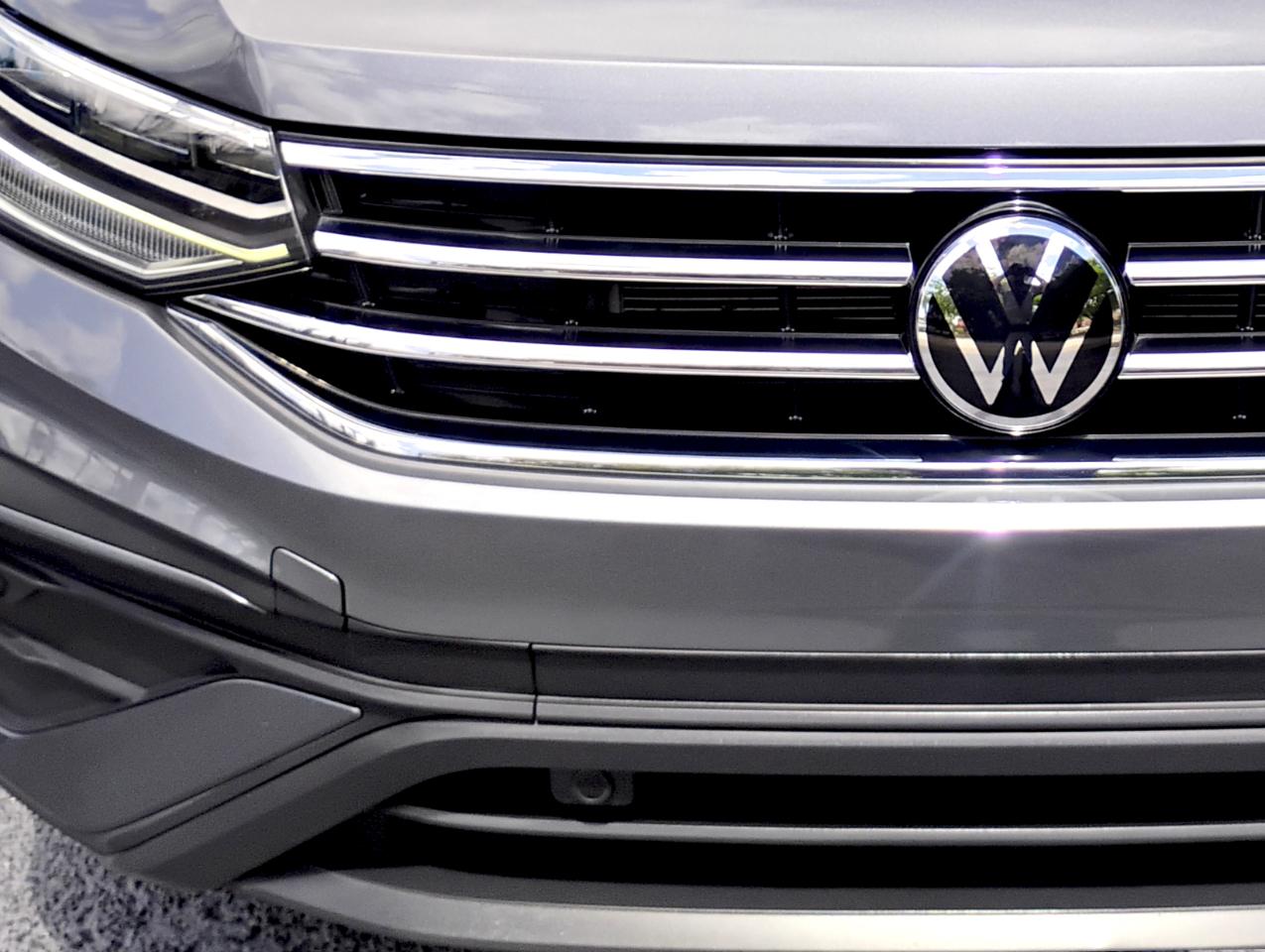 Volkswagen Tiguan S 2024