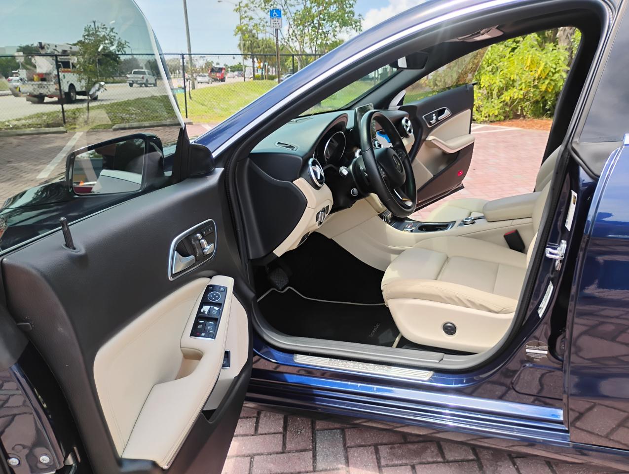 Mercedes-Benz CLA-Class CLA250 2018