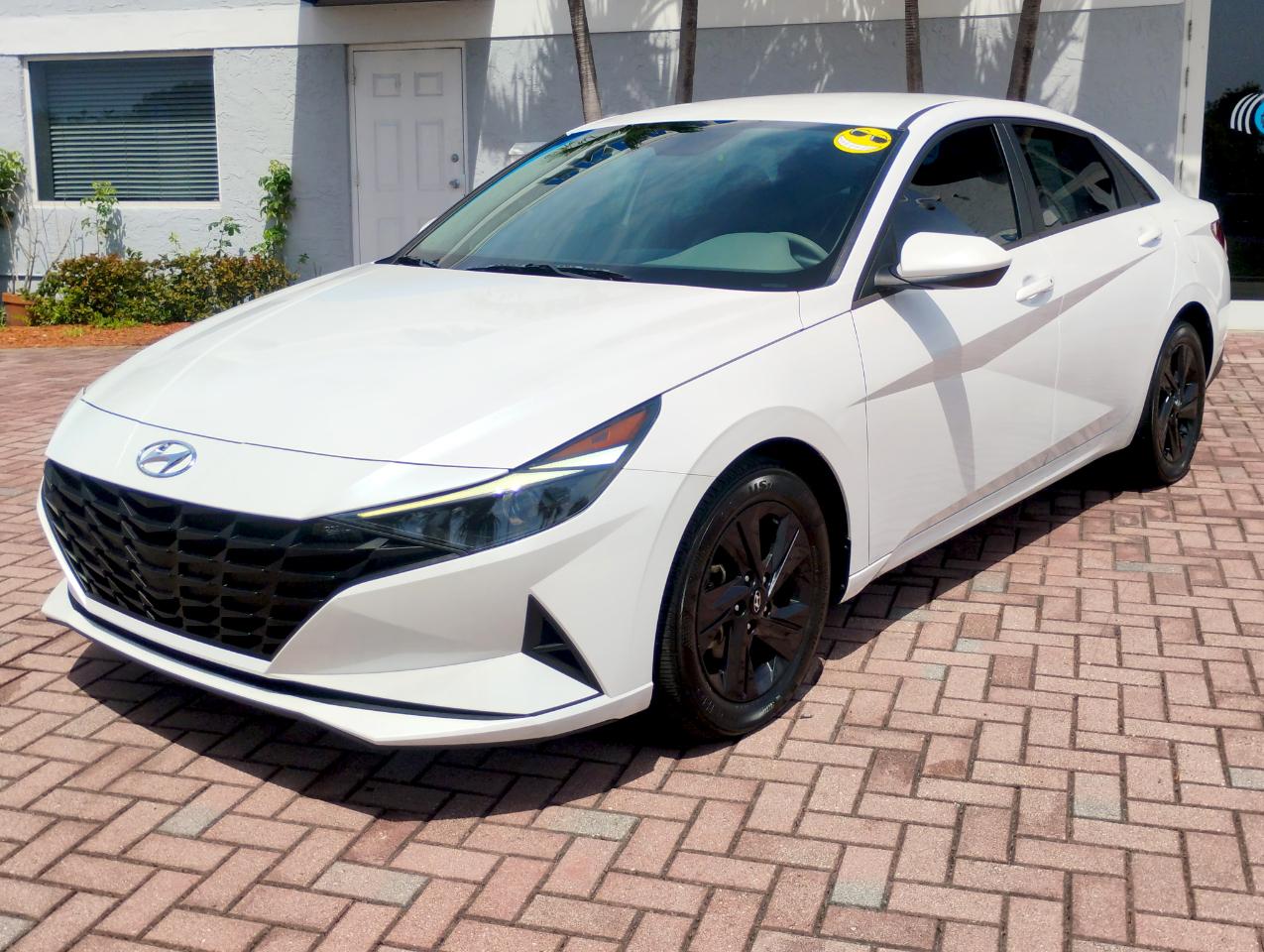 Hyundai Elantra SEL 2023