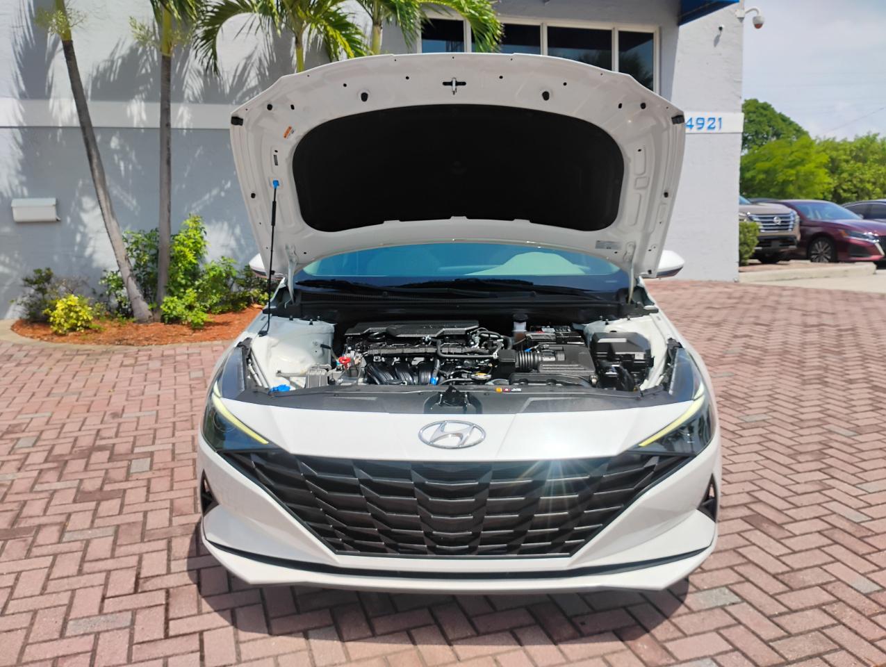 Hyundai Elantra SEL 2023
