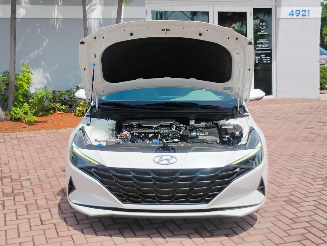 Hyundai Elantra SEL 2023