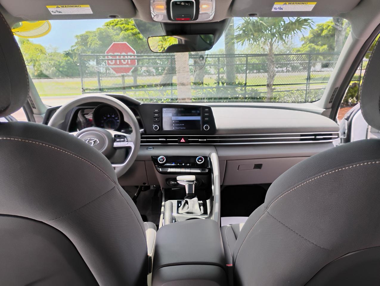 Hyundai Elantra SEL 2023