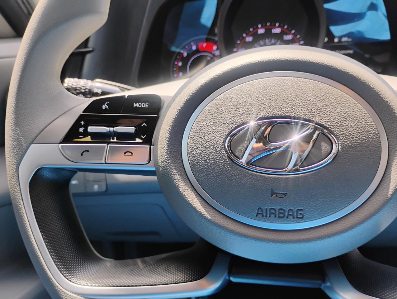 Hyundai Elantra SEL 2023