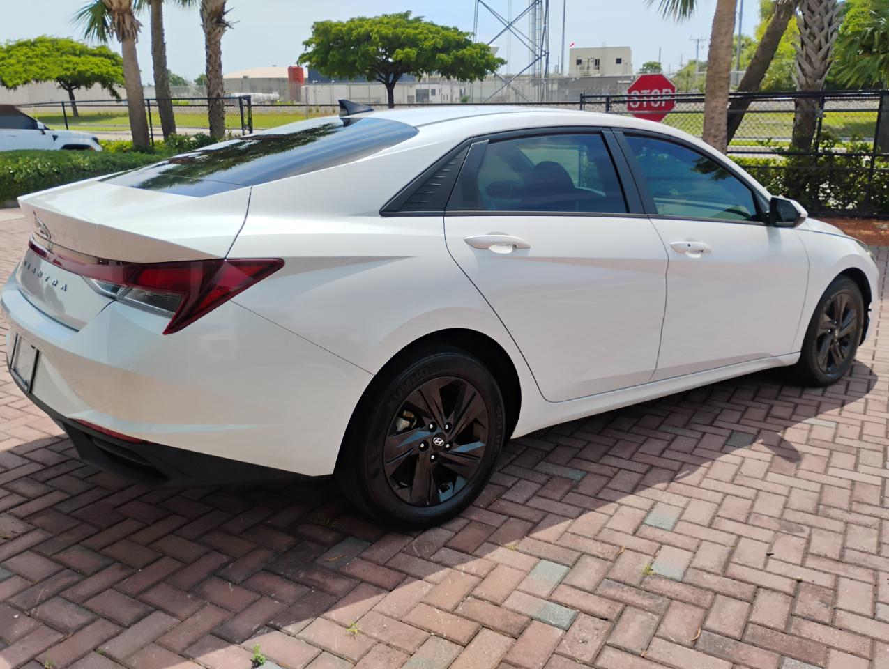 Hyundai Elantra SEL 2023