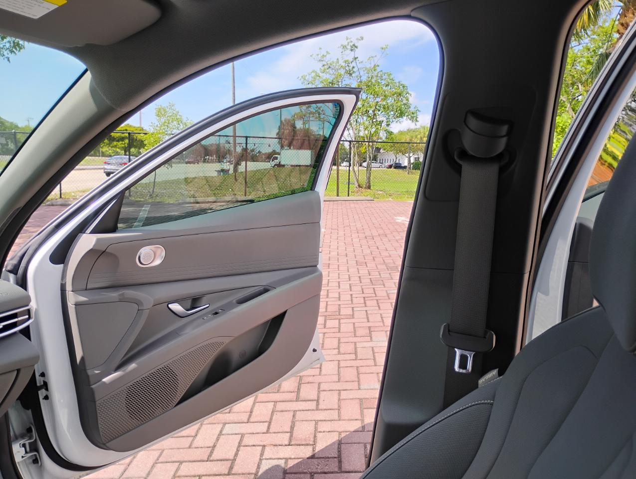 Hyundai Elantra SEL 2023