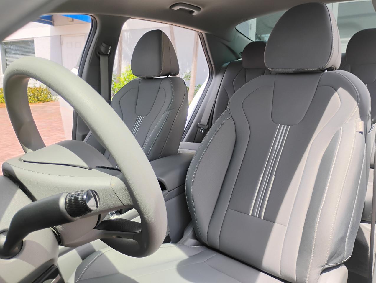 Hyundai Elantra SEL 2023