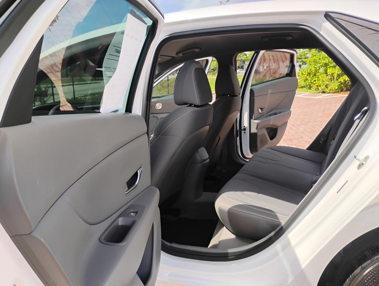 Hyundai Elantra SEL 2023