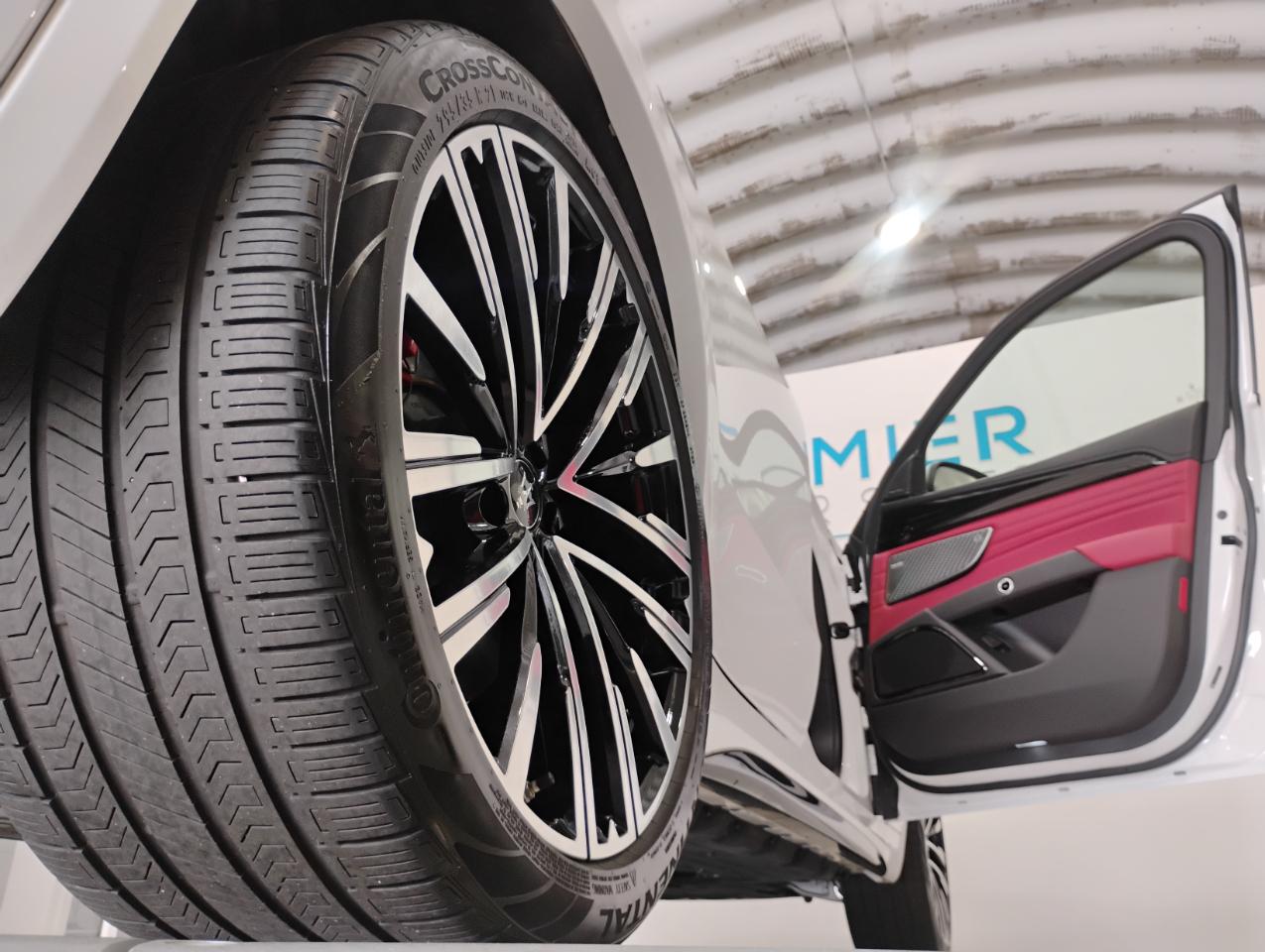 Maserati Grecale Modena 2023