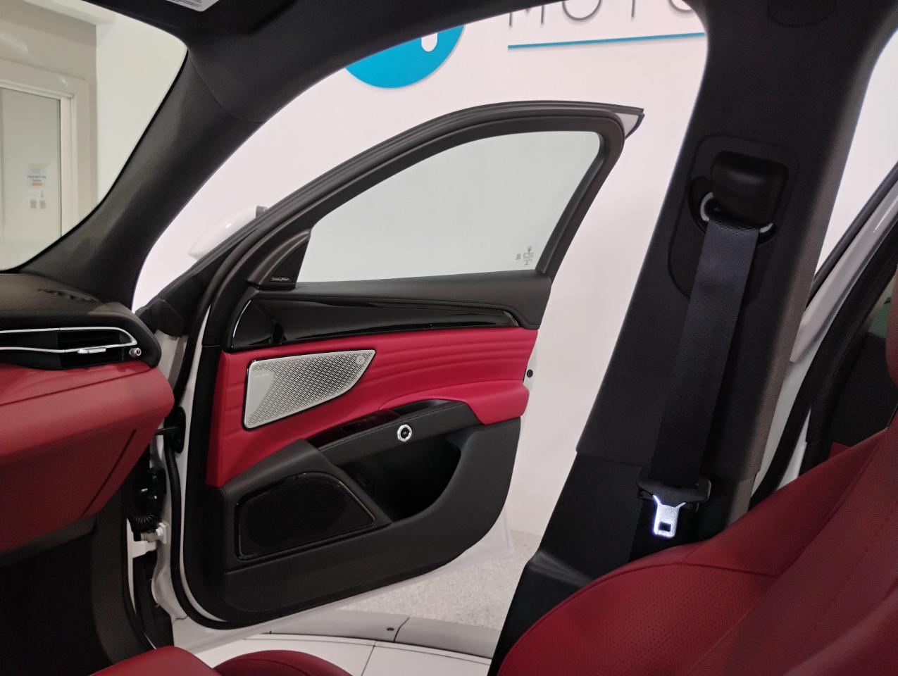Maserati Grecale  2023