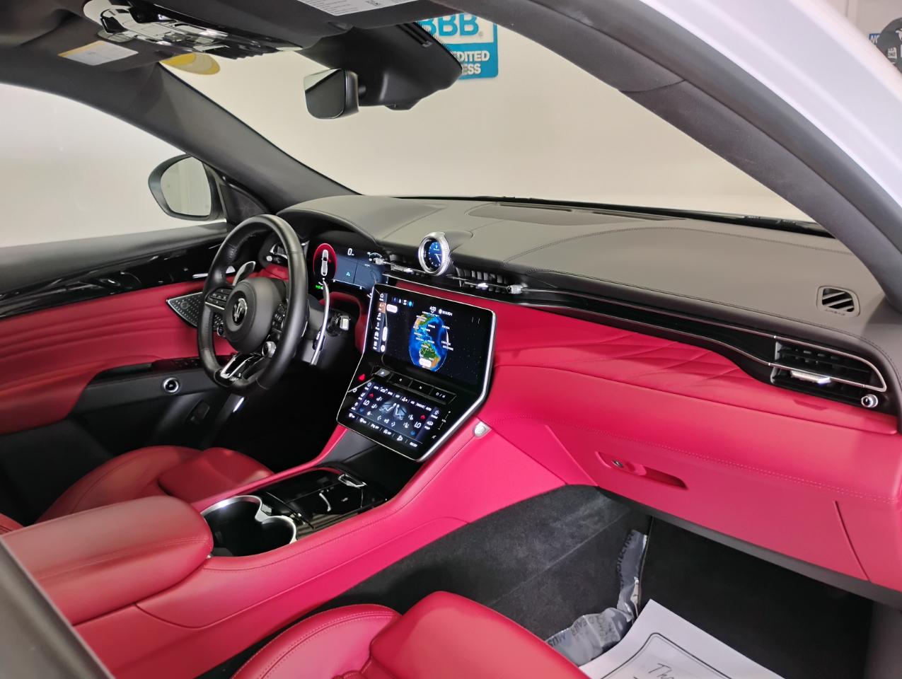 Maserati Grecale  2023