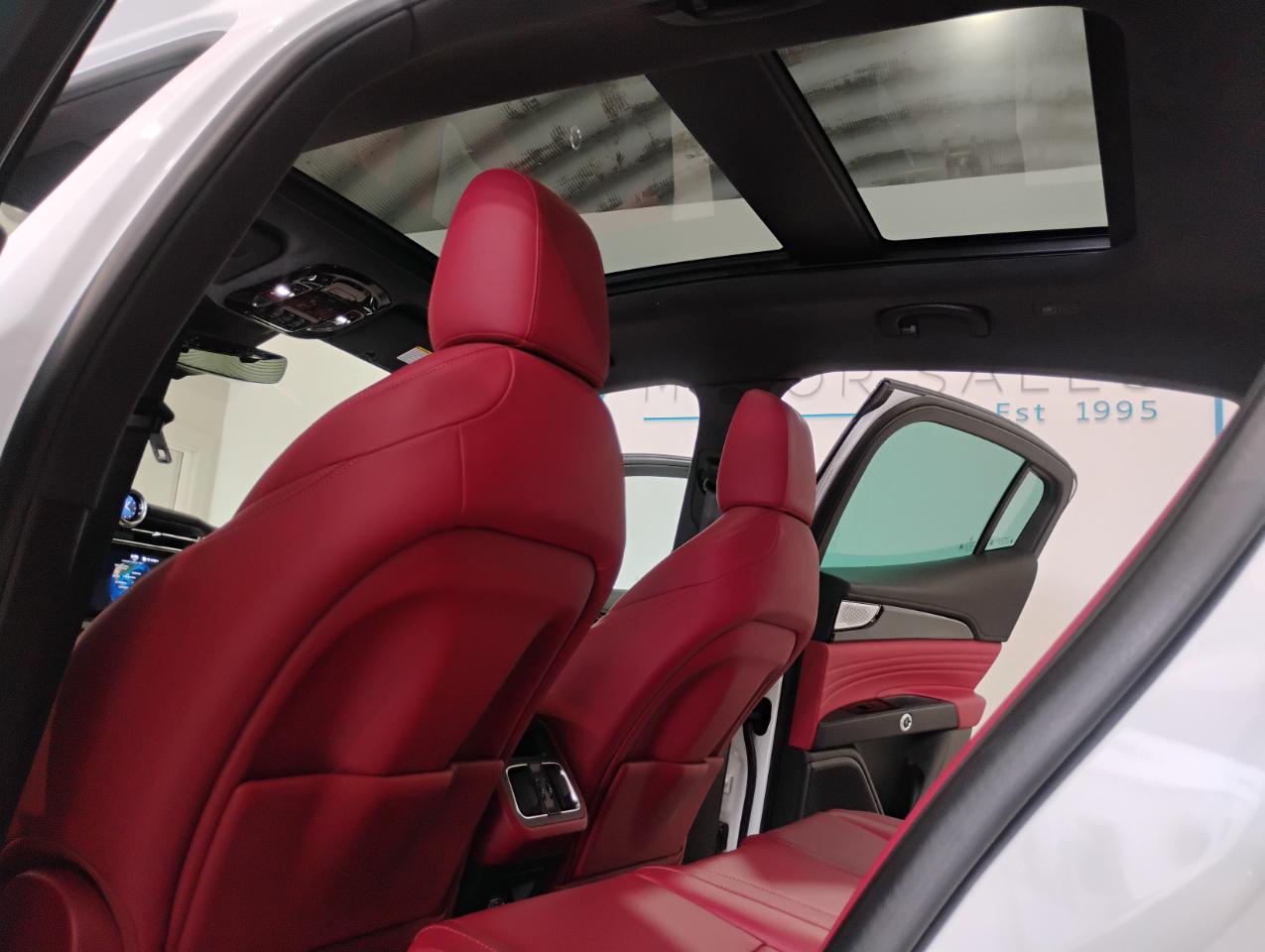 Maserati Grecale  2023