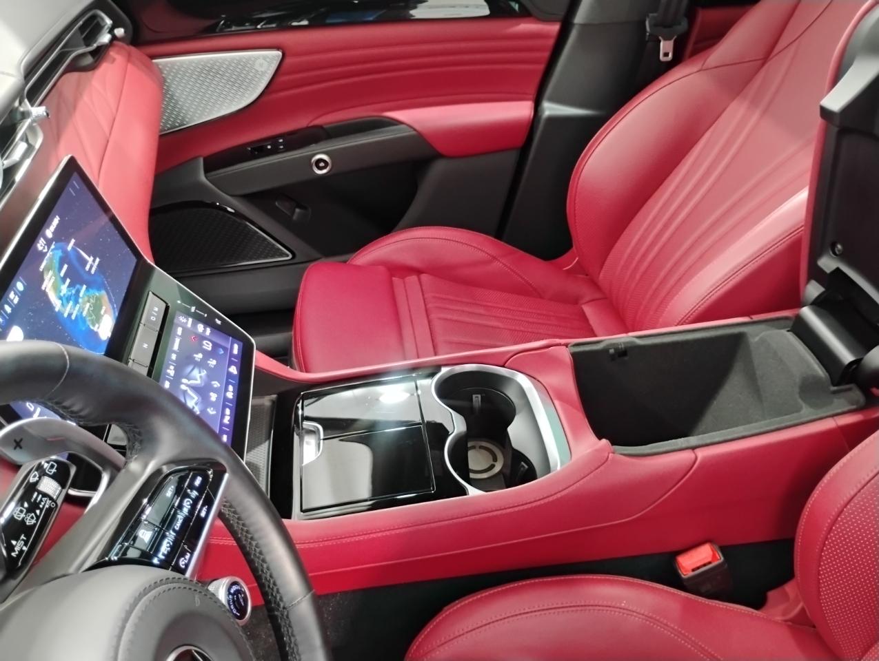 Maserati Grecale  2023