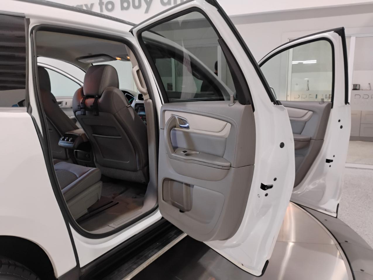 Chevrolet Traverse 1LT FWD 2017
