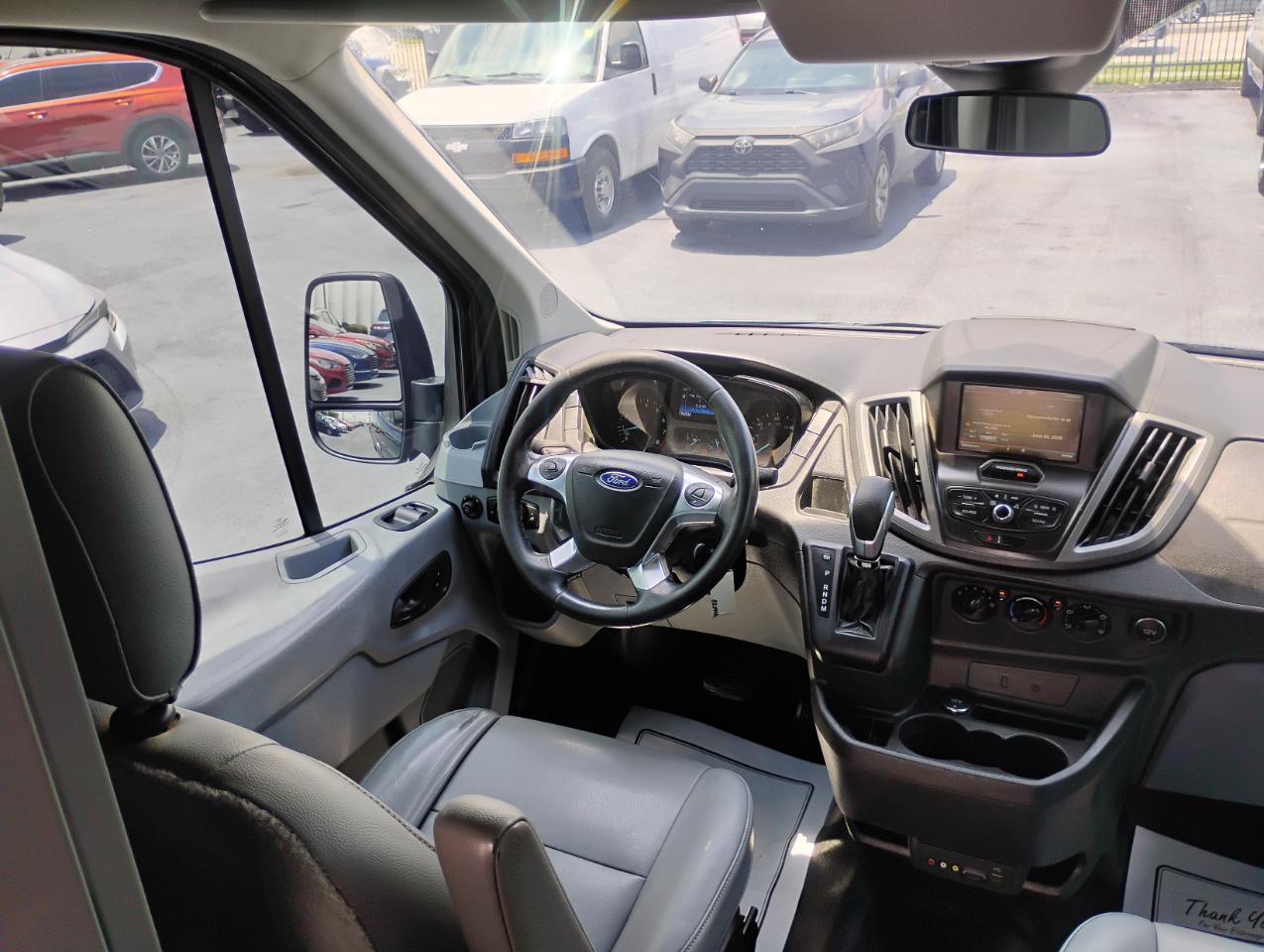 Ford Transit 350 Van Med. Roof w/Sliding Pass. 148-in. WB 2015