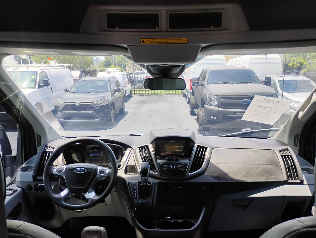 Ford Transit 350 Van Med. Roof w/Sliding Pass. 148-in. WB 2015
