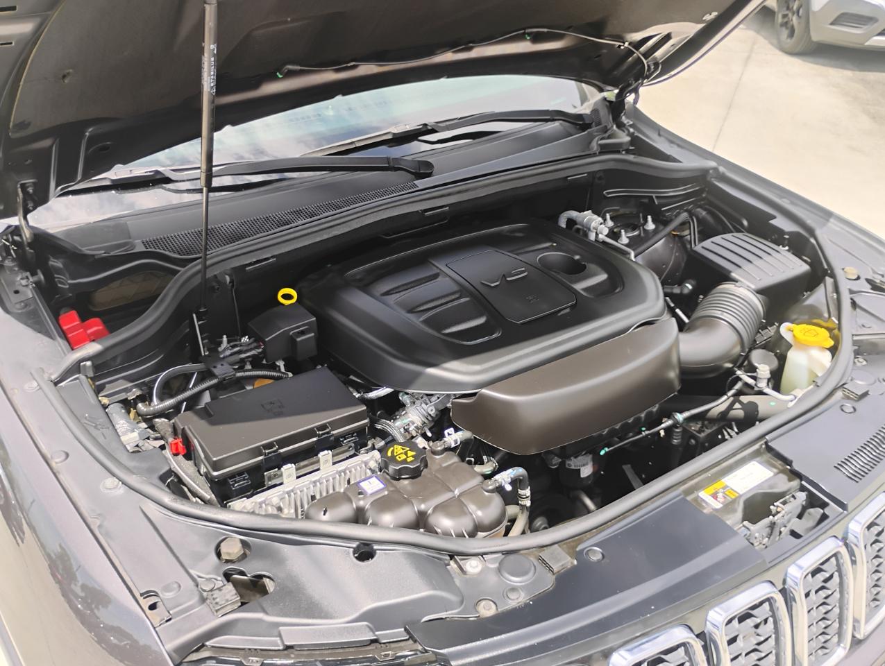 Jeep Grand Cherokee Laredo E 2WD 2021