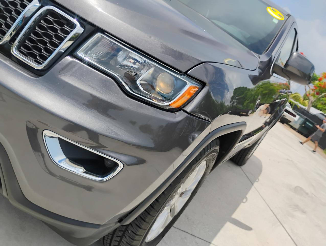 Jeep Grand Cherokee Laredo E 2WD 2021