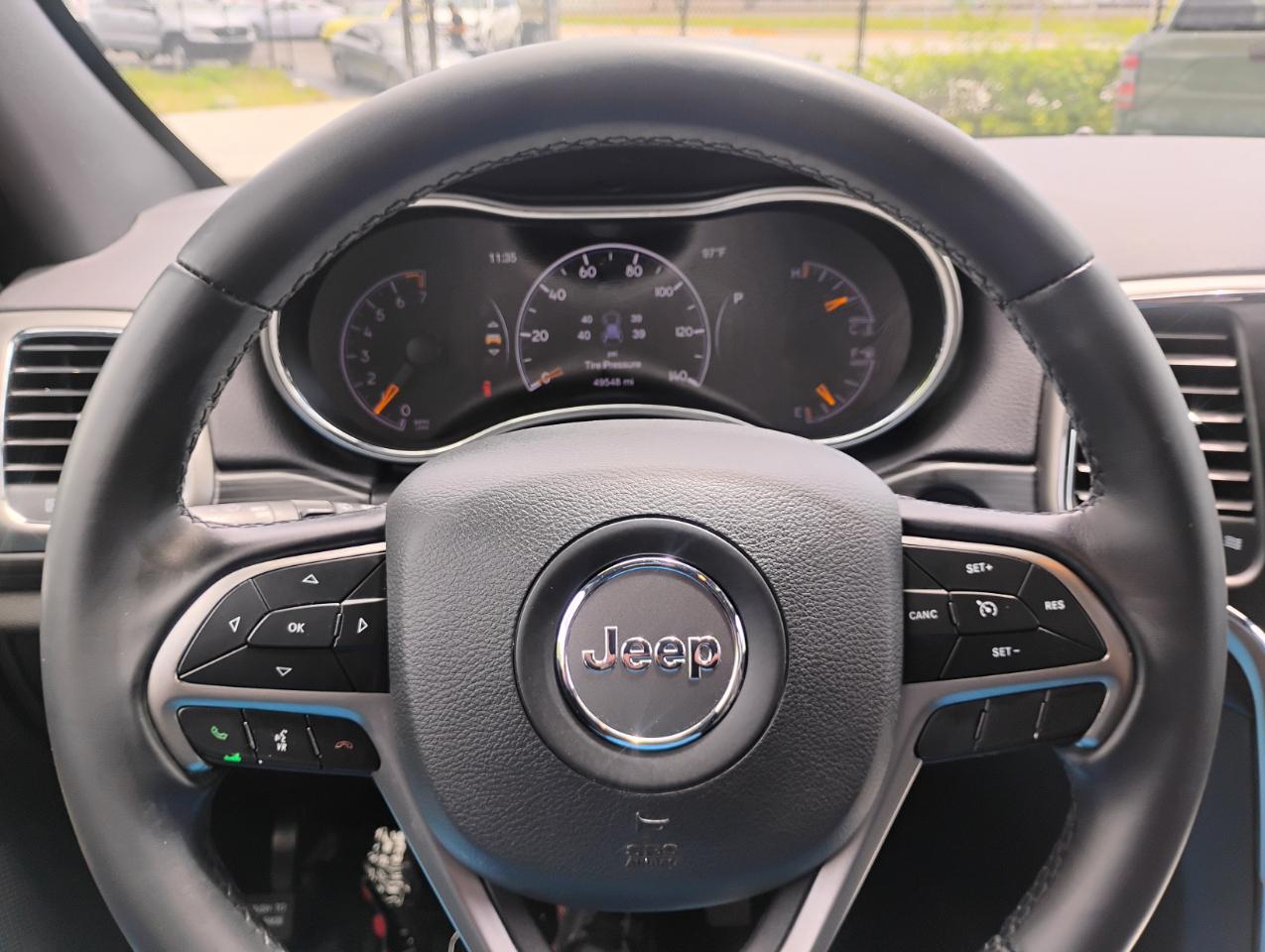 Jeep Grand Cherokee Laredo E 2WD 2021