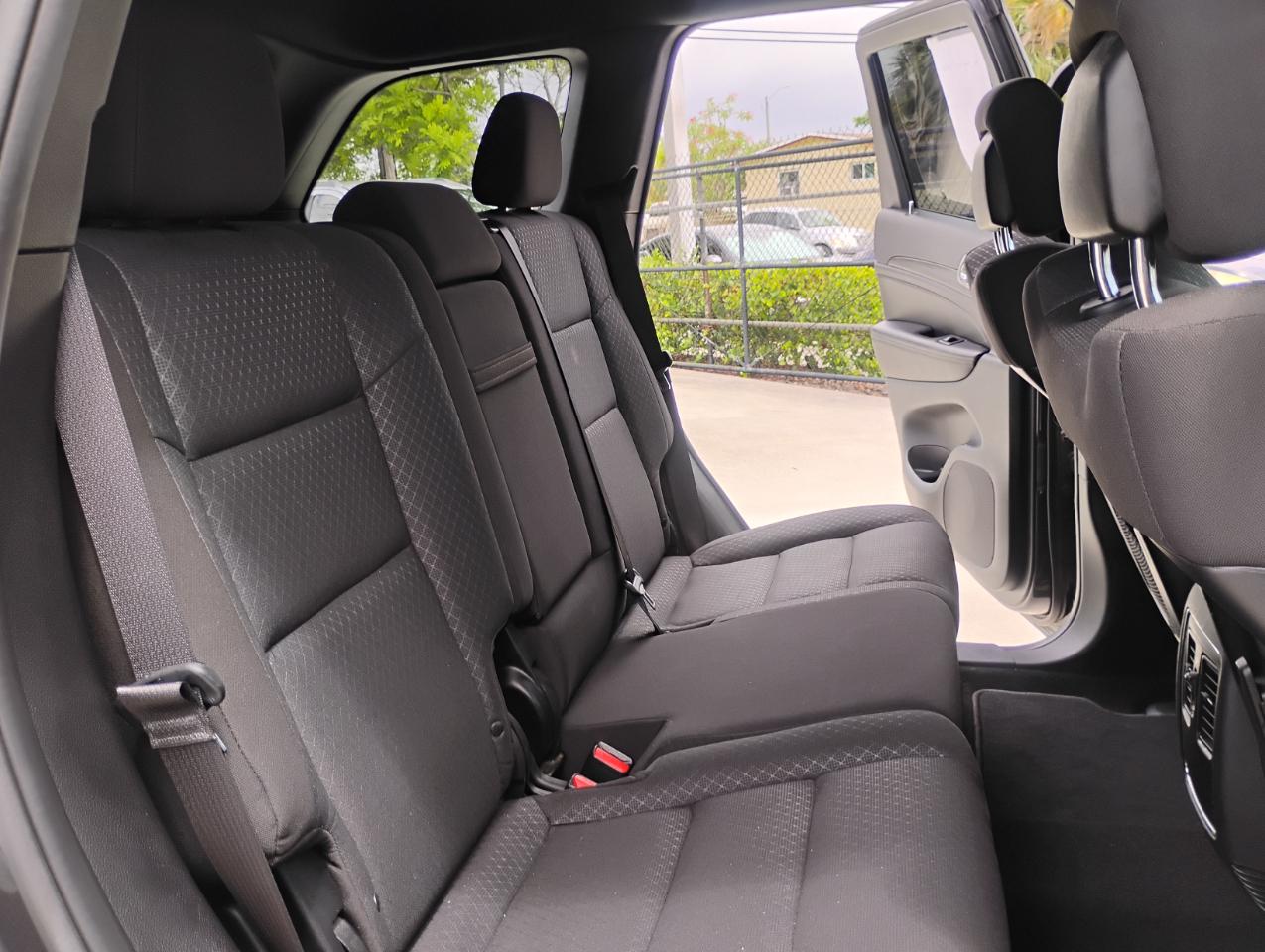 Jeep Grand Cherokee Laredo E 2WD 2021