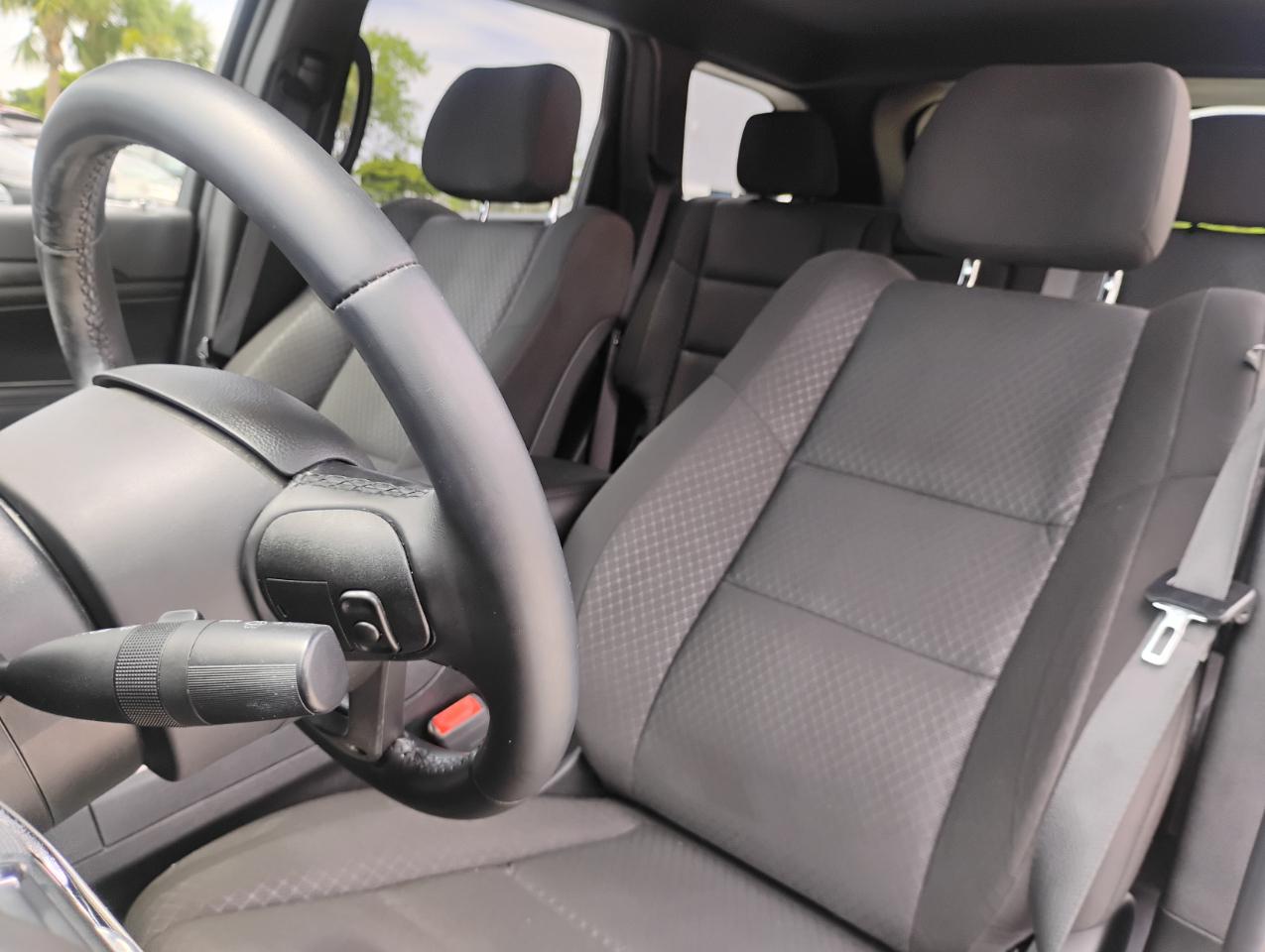 Jeep Grand Cherokee Laredo E 2WD 2021