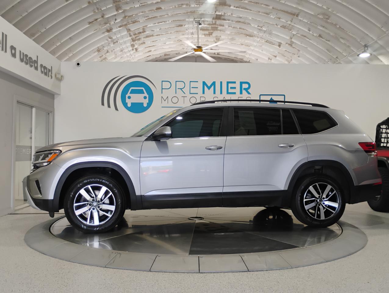 Volkswagen Atlas SE 2021