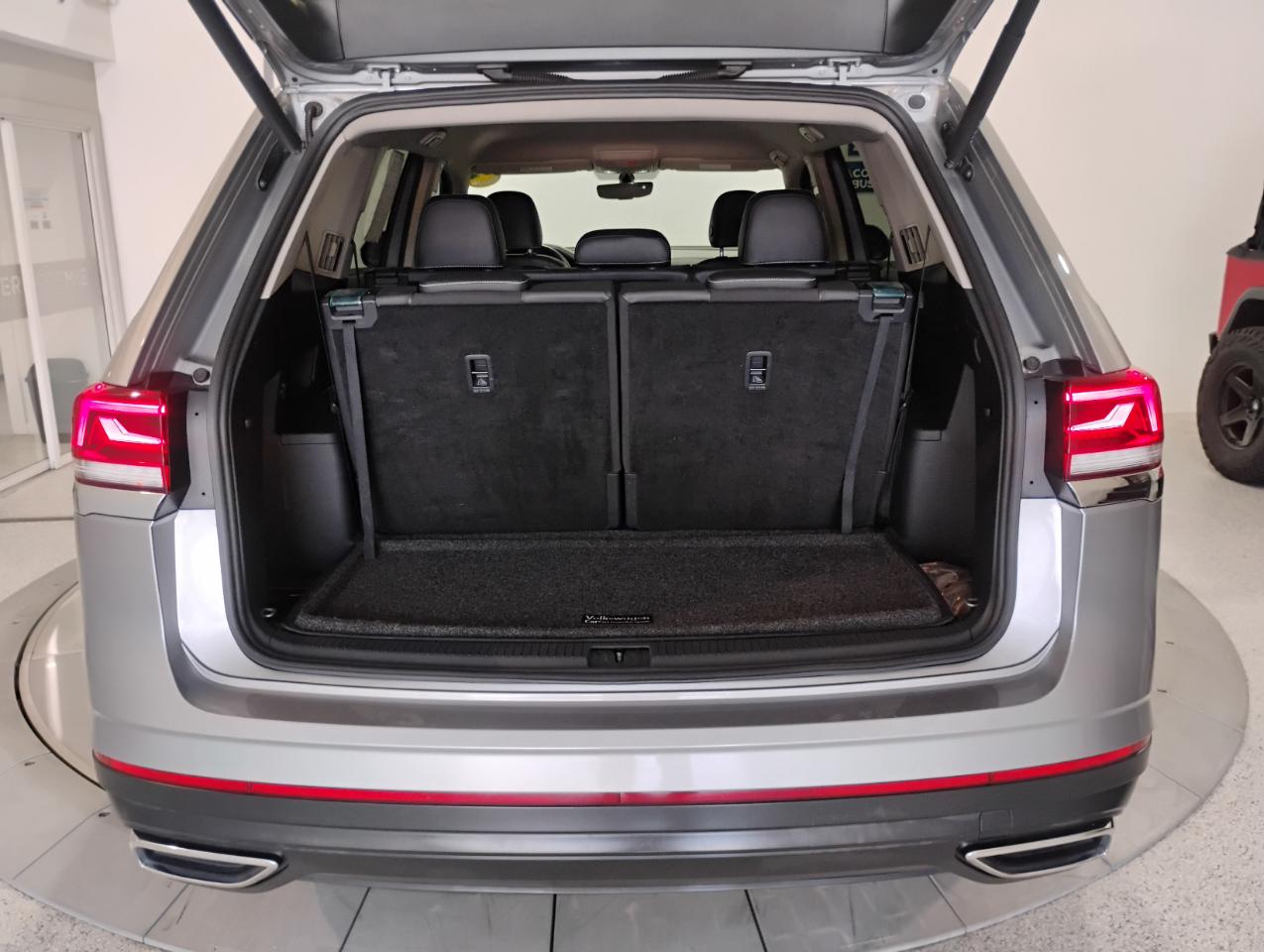 Volkswagen Atlas SE 2021