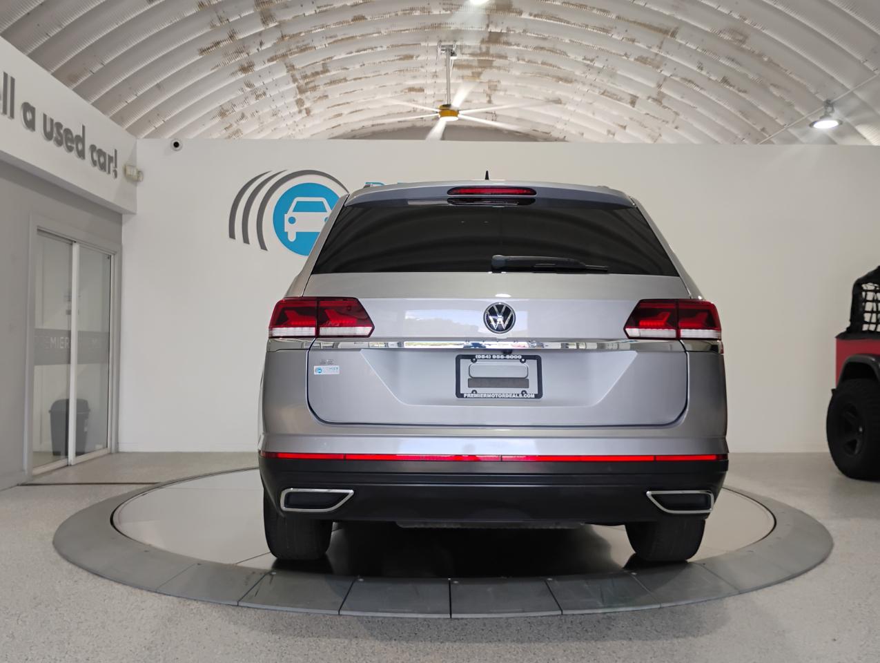Volkswagen Atlas SE 2021