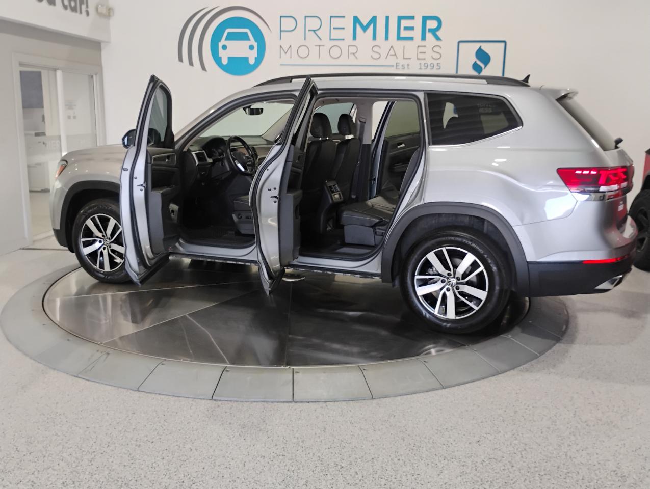 Volkswagen Atlas SE 2021