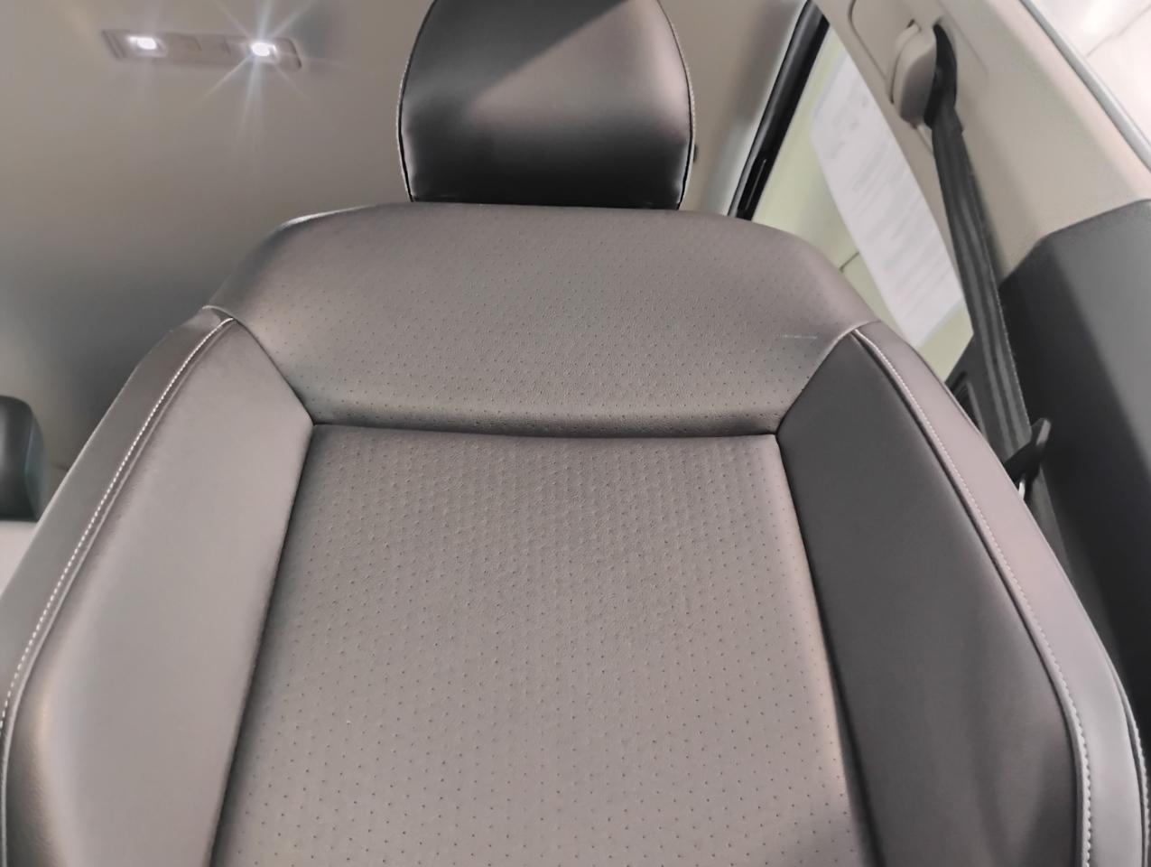 Volkswagen Atlas SE 2021