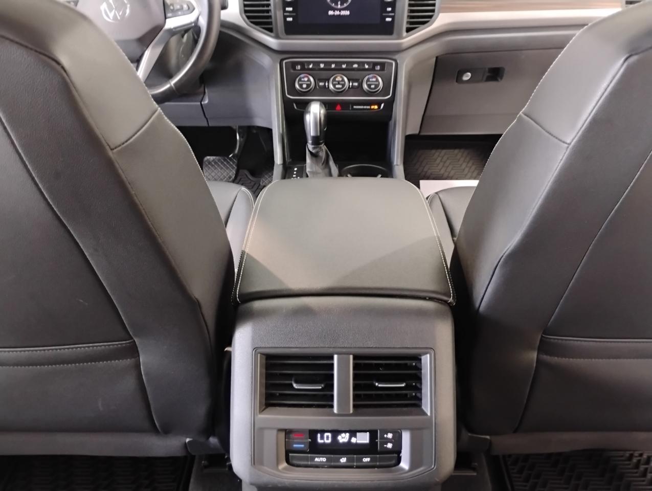 Volkswagen Atlas SE 2021