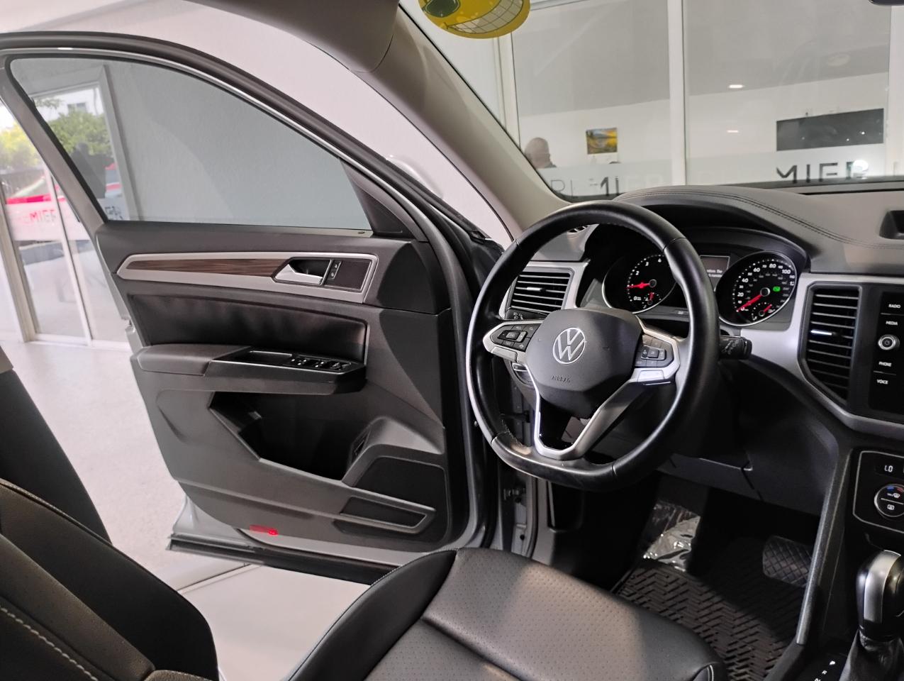 Volkswagen Atlas SE 2021