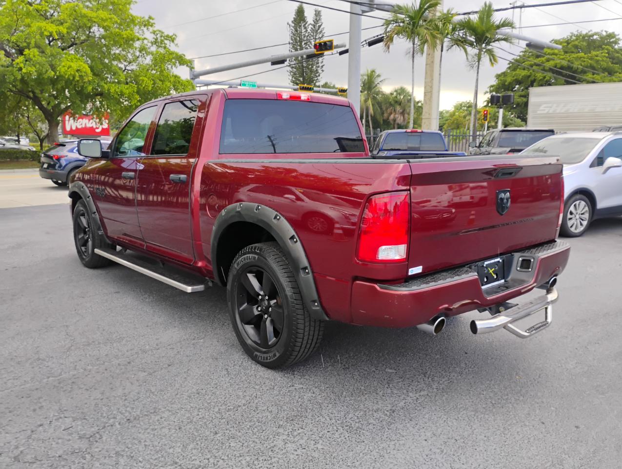 RAM 1500 Tradesman Crew Cab SWB 2WD 2017