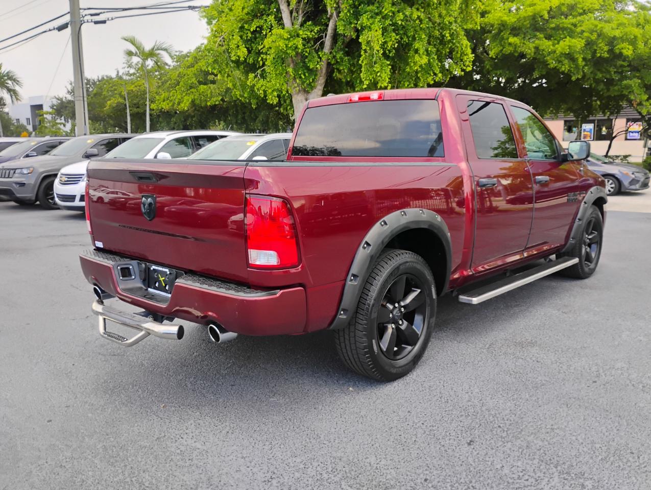 RAM 1500 Tradesman Crew Cab SWB 2WD 2017