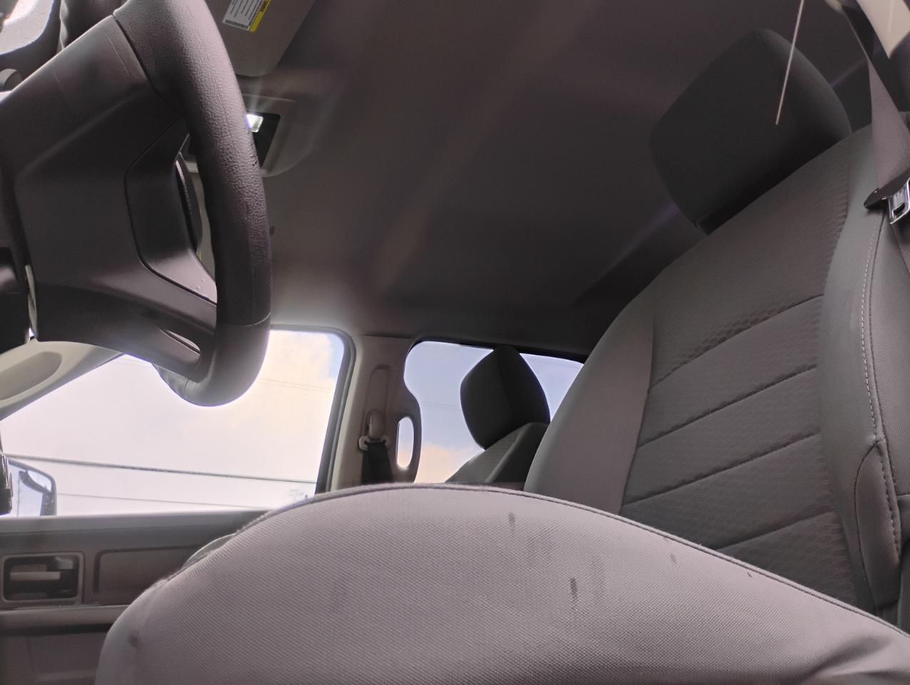 RAM 1500 Tradesman Crew Cab SWB 2WD 2017