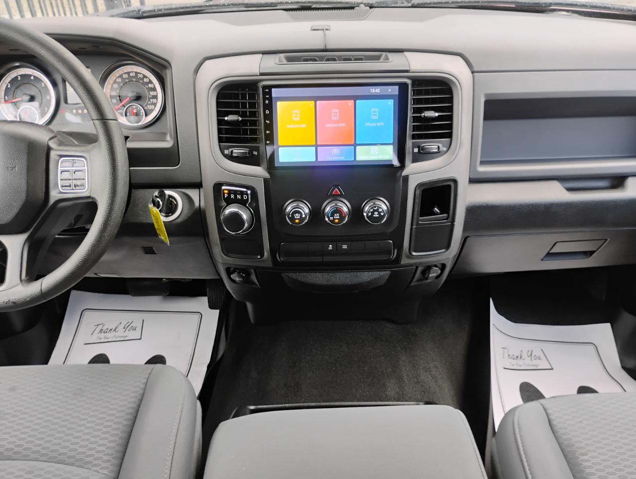 RAM 1500 Tradesman Crew Cab SWB 2WD 2017