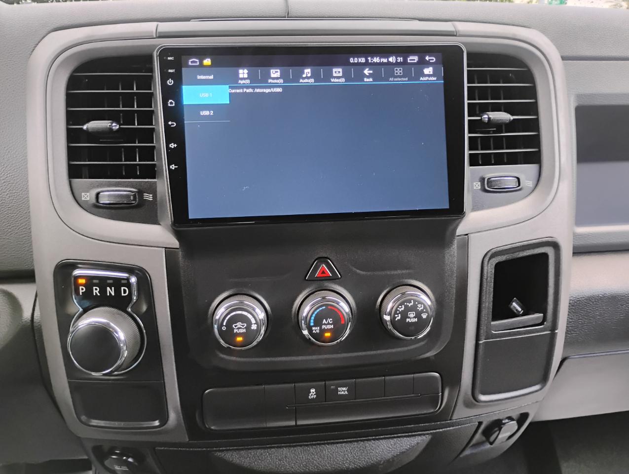 RAM 1500 Tradesman Crew Cab SWB 2WD 2017