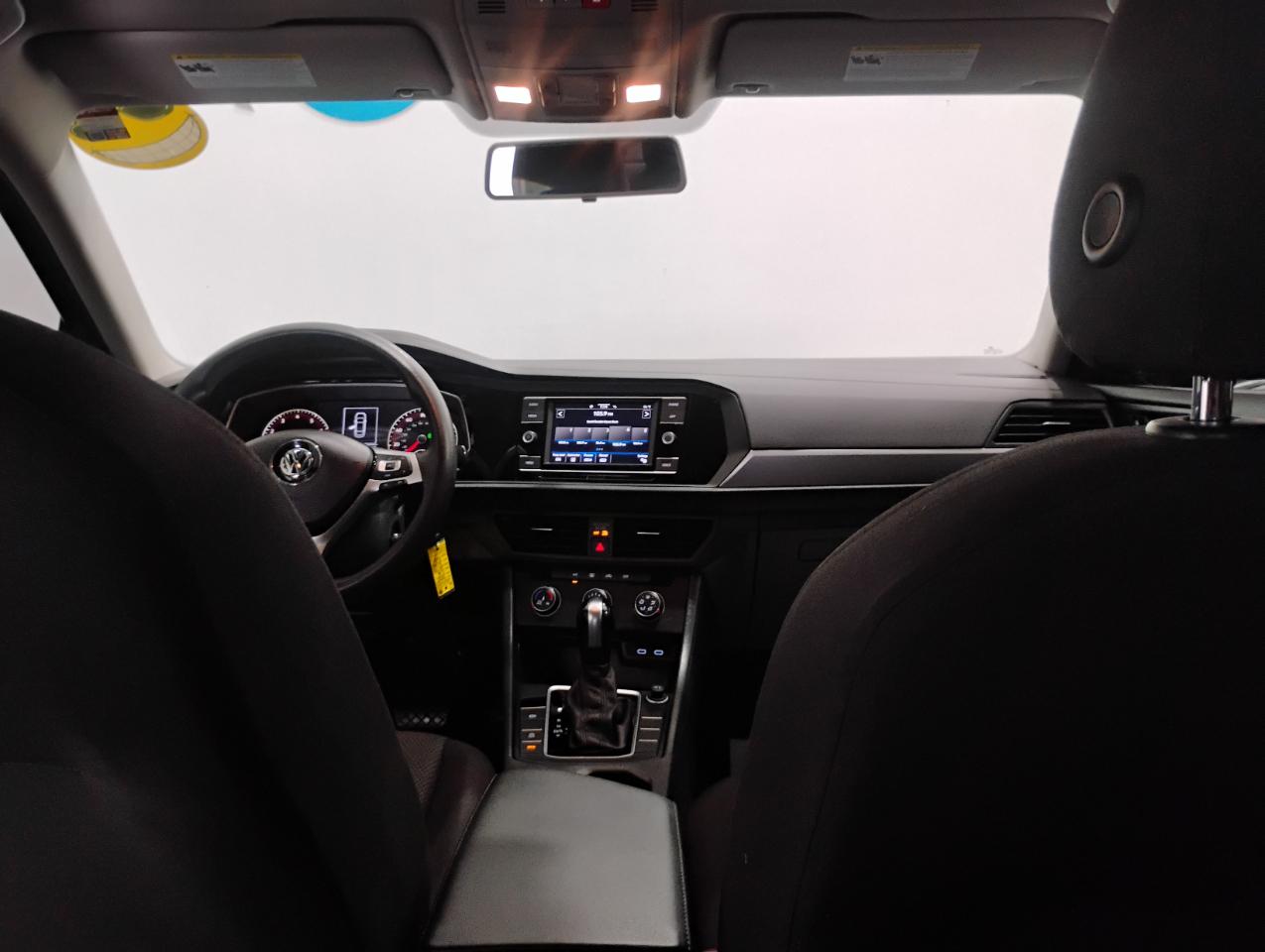 Volkswagen Jetta 1.4T S 8A 2020