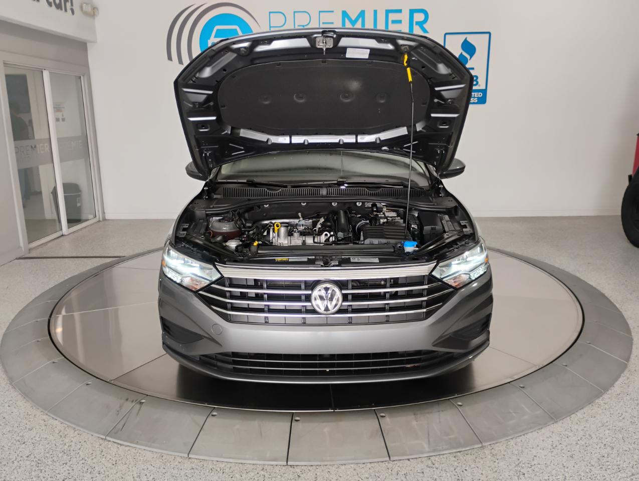 Volkswagen Jetta 1.4T S 8A 2020