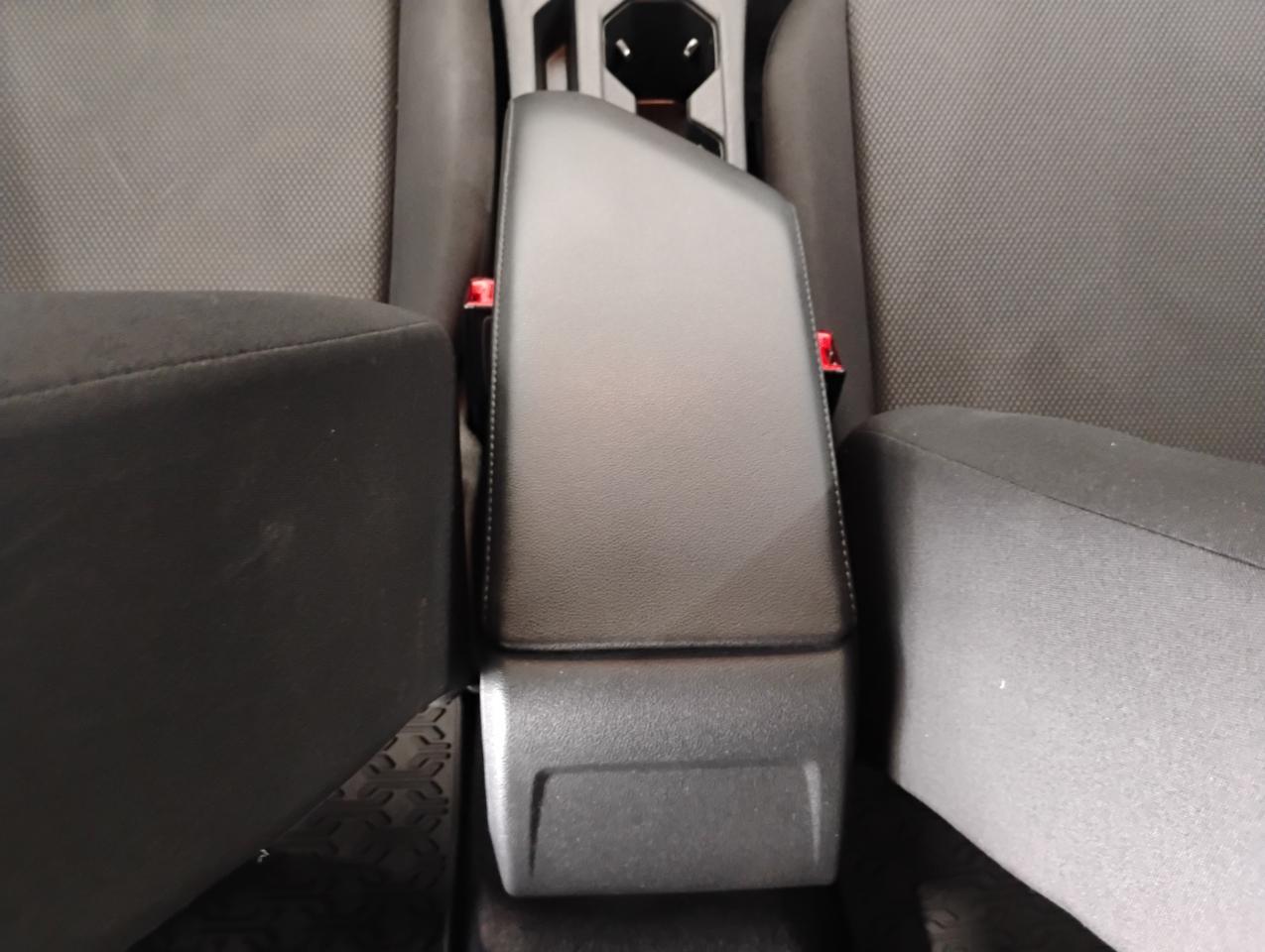 Volkswagen Jetta 1.4T S 8A 2020