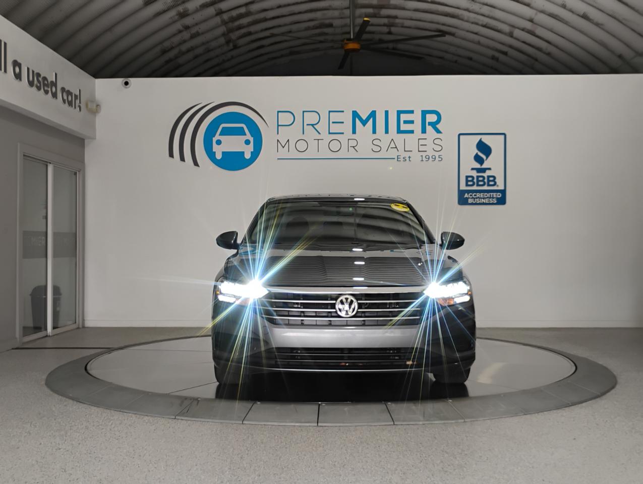 Volkswagen Jetta 1.4T S 8A 2020