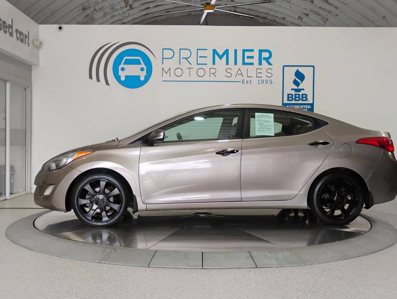 Hyundai Elantra Limited 2013