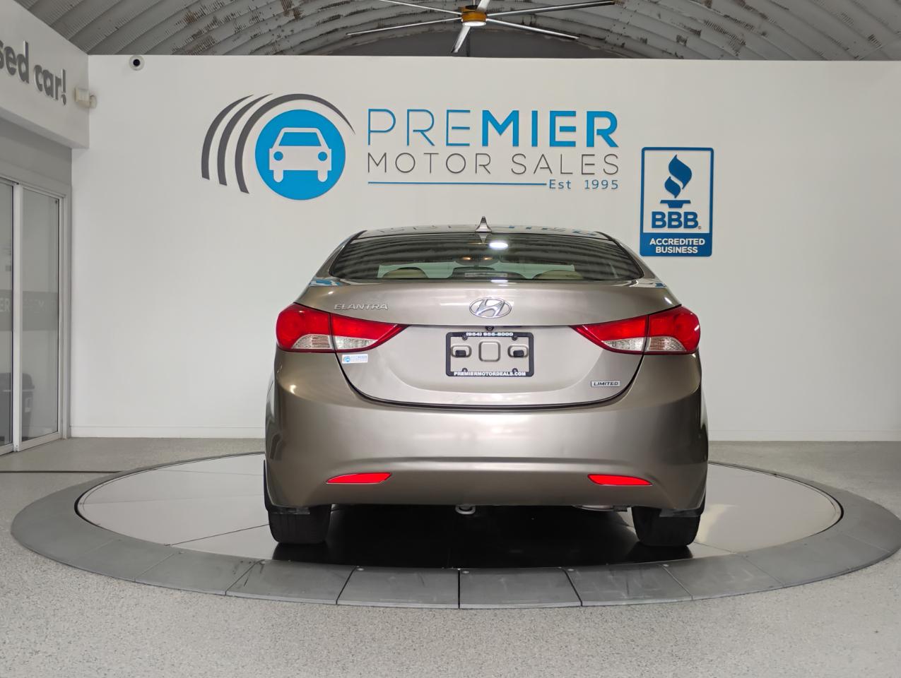 Hyundai Elantra Limited 2013