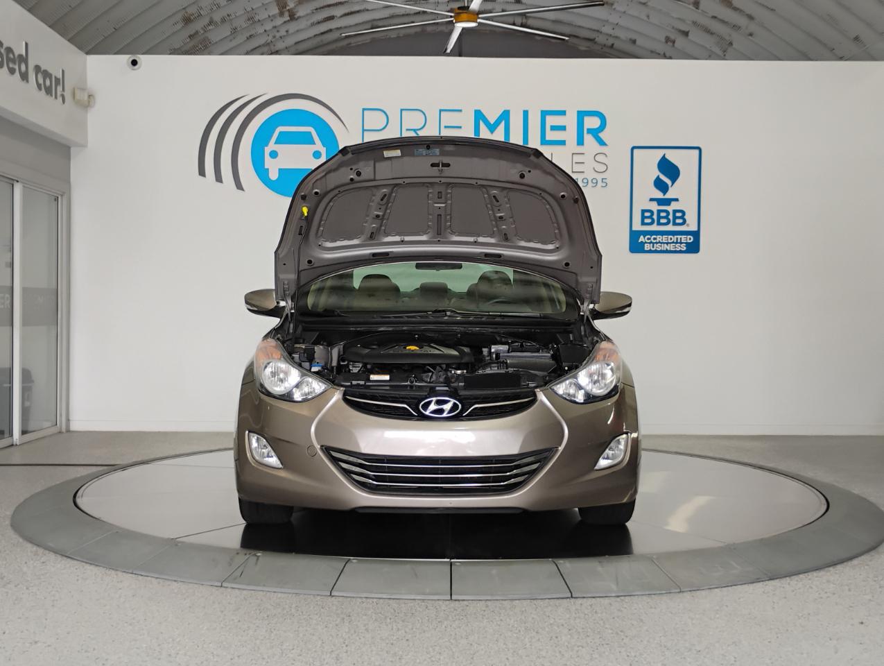 Hyundai Elantra Limited 2013