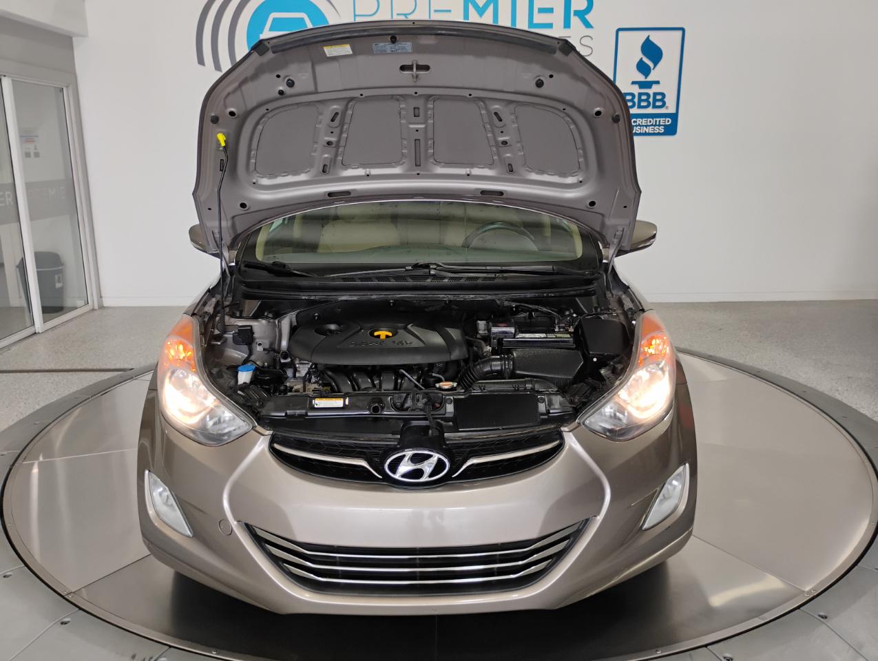 Hyundai Elantra Limited 2013