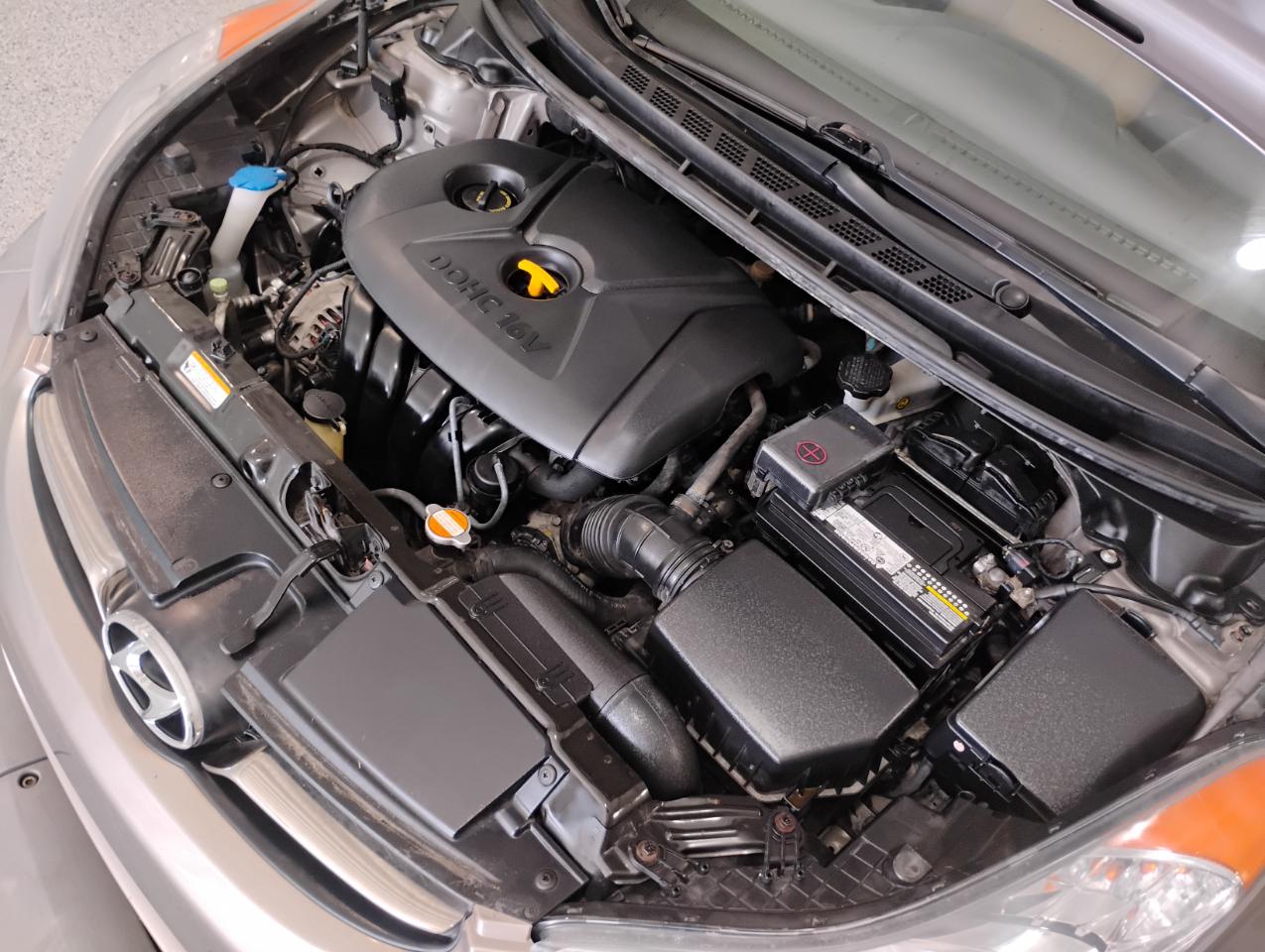 Hyundai Elantra Limited 2013