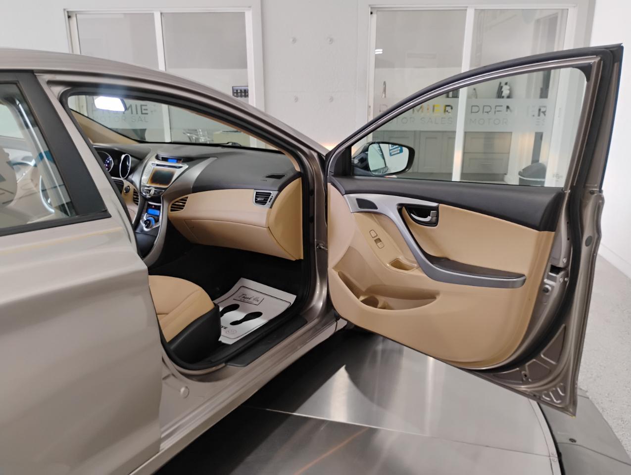 Hyundai Elantra Limited 2013