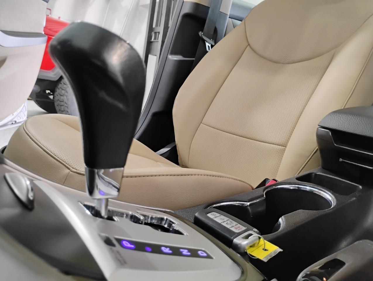 Hyundai Elantra Limited 2013