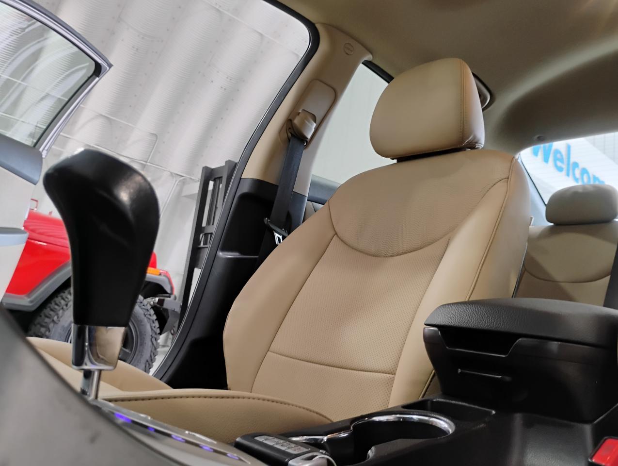 Hyundai Elantra Limited 2013