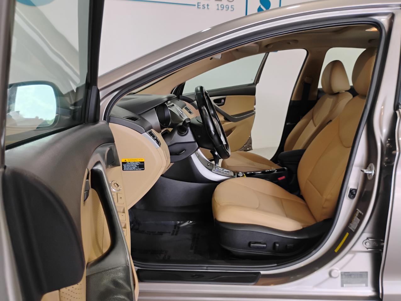 Hyundai Elantra Limited 2013