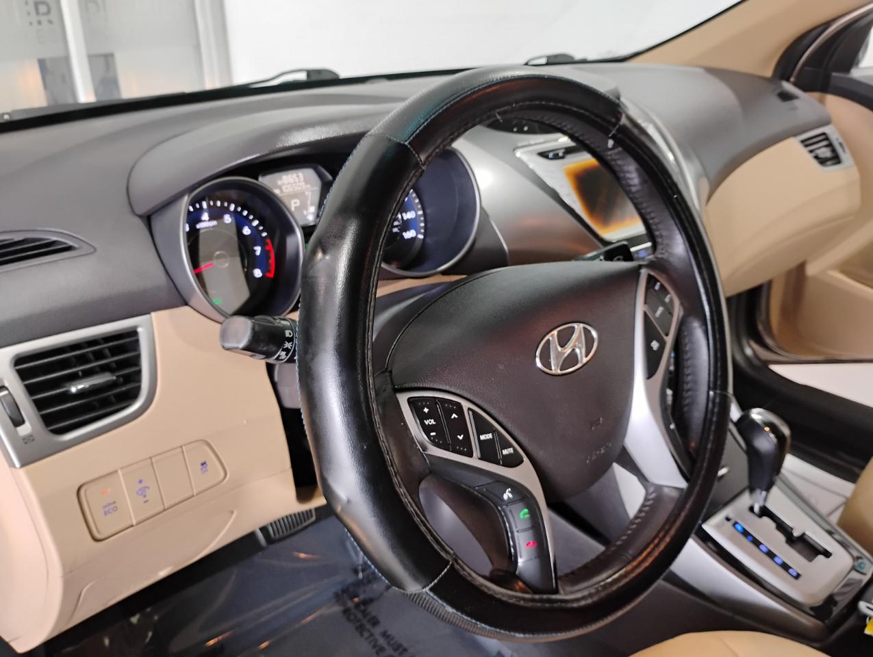 Hyundai Elantra Limited 2013